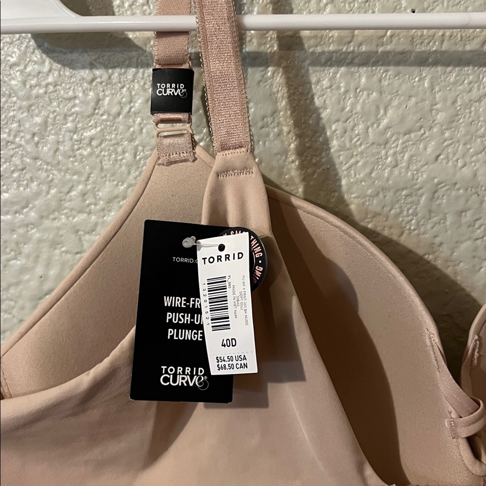 NWT Torrid Curve Bra - Picture 5 of 6
